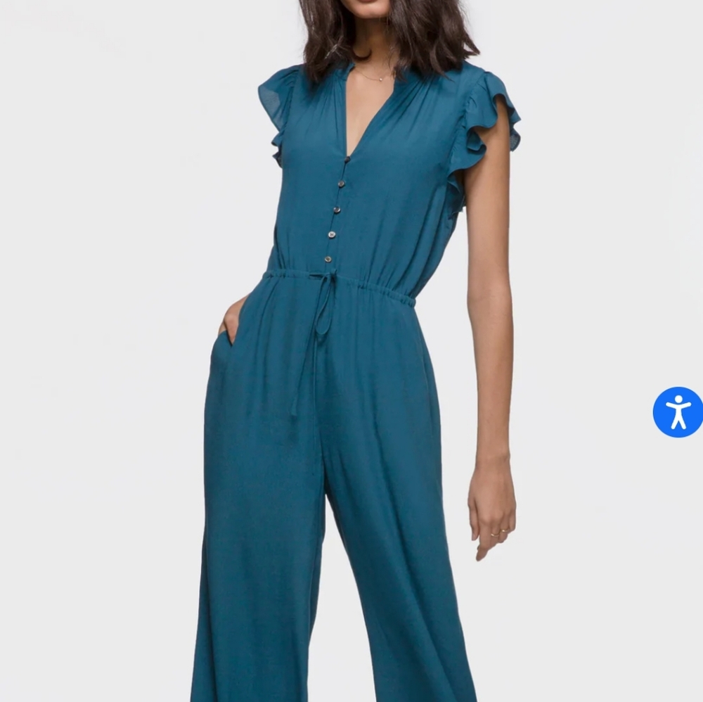 GREYLIN Daphne Flutter Sleeve Culotte Jumpsuit